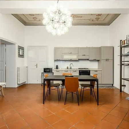 Apartmán Art&design Boutique Near Ghirlandina
