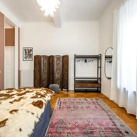 Apartamento Art&design Boutique Near Ghirlandina Modena